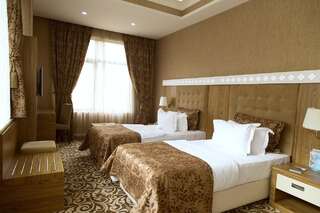 Отель Divan Express Baku Баку Стандартный двухместный номер с 2 отдельными кроватями-1